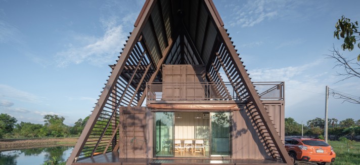 La facciata di The Container Cabin