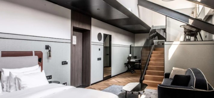 Radisson Collection Hotel Milano Palazzo Touring Club Italiano
