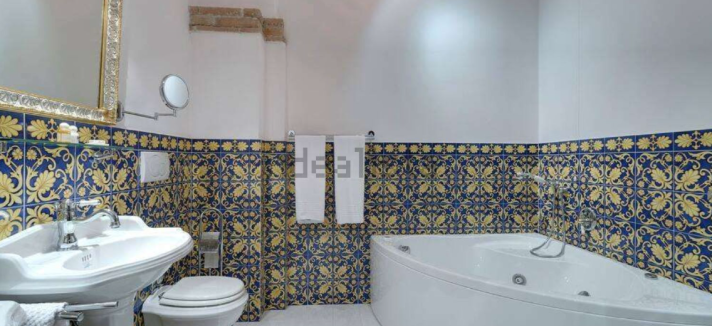Hotel in vendita all'asta