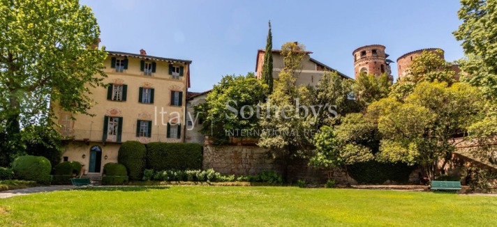 castello in vendita