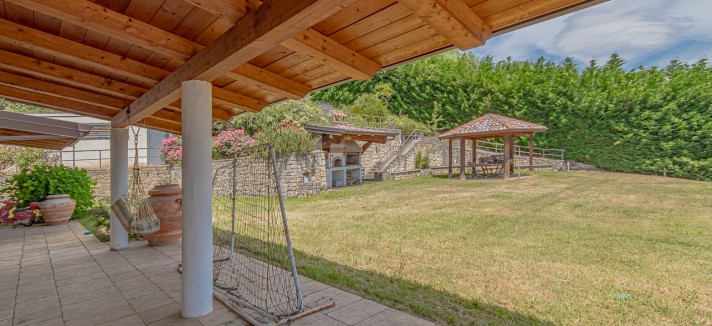 villa in vendita