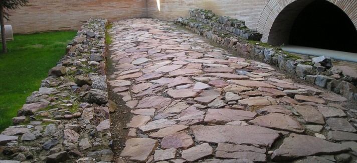 Calzada romana en Mérida (Emerita Augusta).