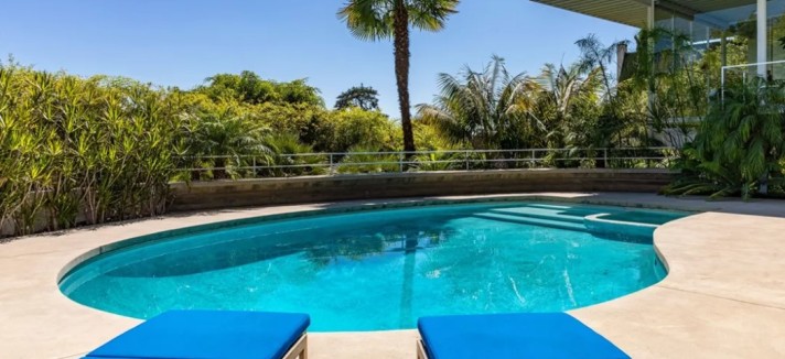 La villa che Austin Butler ha acquistato da Brad Pitt