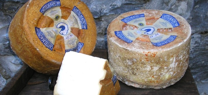 typical Piedmontese cheeses