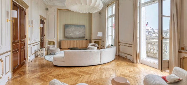 Apartamento de lujo a la venta frente al Palacio del Elíseo (París, Francia)