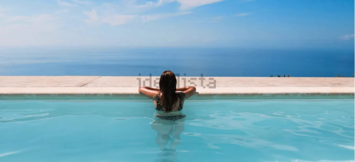 Piscina TM Tower