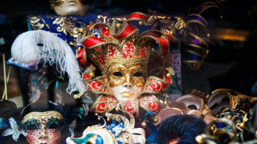 Spektakulære masker fra Venedigs karneval / Wikipedia