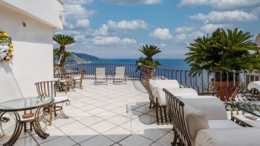 attici con vista in Sicilia