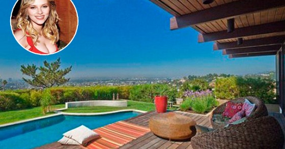 Scarlett Johansson, nuova casa con glamour anni 60 (galleria)