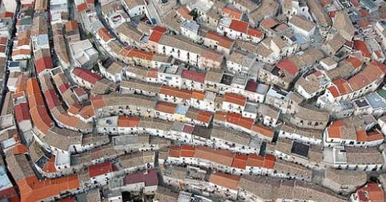 Case fantasma, cosa fare se la foto aerea è un falso allarme?