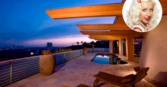 Christina Aguilera vende casa, ma con lo sconto del 25% (galleria)