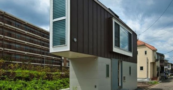 Come farsi una villa in un terreno minuscolo (foto)