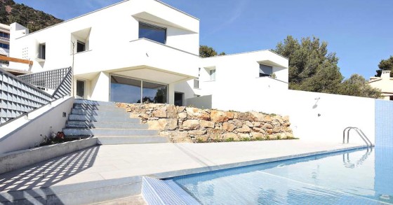 Casa da sogno: per gli amanti del minimalismo sulla costa spagnola del mediterraneo (fotogallery)
