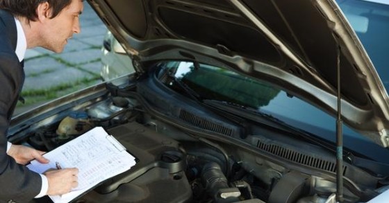 Modello e assicurazione auto si scelgono online