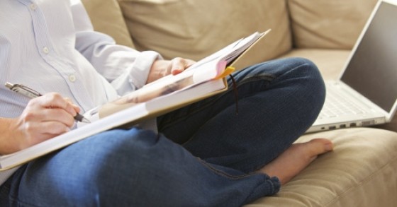 Quanto costa mantenere un figlio all'università tra casa, libri e tasse