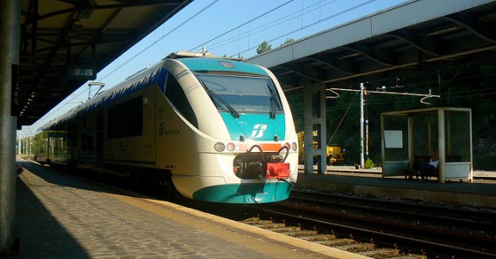 Ferrovie, rincari e ritardi. Movimento consumatori scrive all'antitrust