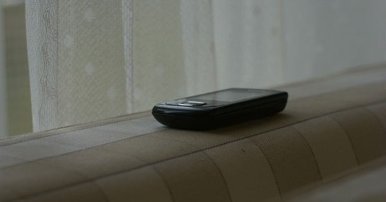 Rivoluzione mobile: oltre la metà degli italiani naviga dal cellulare