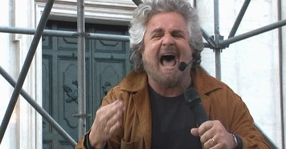Beppe Grillo è titolare di una società immobiliare col vizio del condono tombale