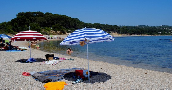 La crisi non va in ferie, giù le compravendite e gli affitti nei luoghi di villeggiatura