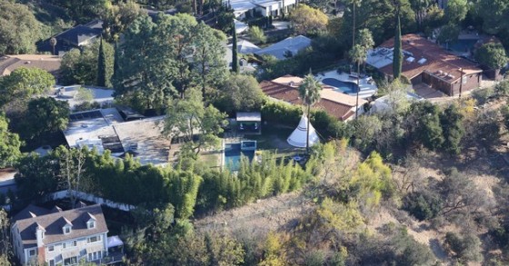casas_mile_cyrus_LA