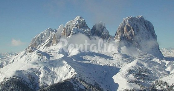 Vacanze a Canazei, un piacevole soggiorno circondati dalle imponenti Dolomiti (fotogallery)