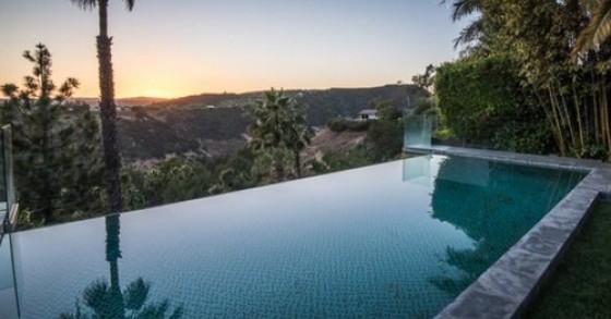 Un palazzo tropicale nel cuore di Hollywood (fotogallery)