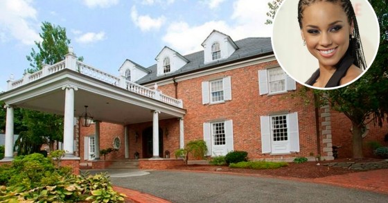 Alla scoperta della grande casa in vendita in New Jersey di Alicia Keys e del marito Swizz Beatz (Fotogallery)
