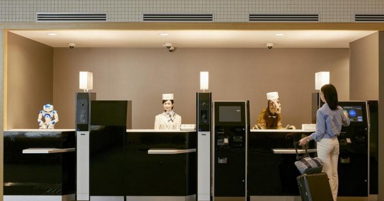 Il primo hotel al mondo gestito solo da... robot (Fotogallery)