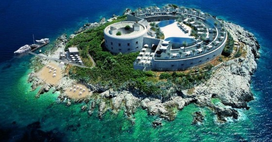 Da antica fortezza a hotel di lusso, la sorpresa del Montenegro (Fotogallery)