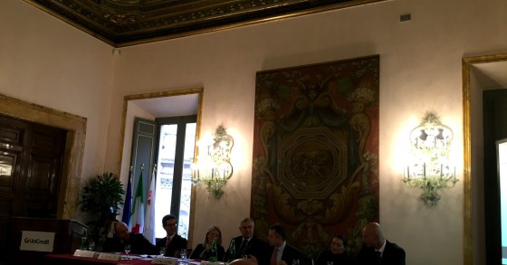 I pro e contro di investire nel settore immobiliare italiano