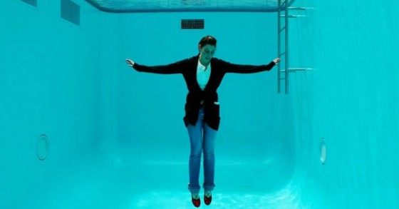 La piscina che produce lo spettacolare effetto ottico