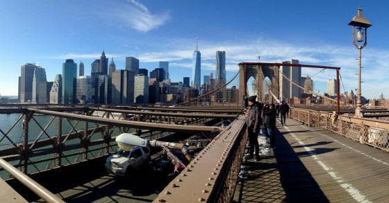 All’interno del bunker segreto costruito nel ponte di Brooklyn, in attesa della “fine del mondo” (Fotogallery)