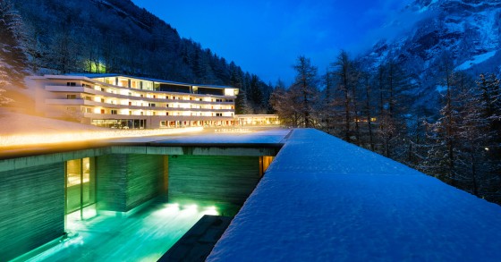 Lusso futuristico per un hotel in stile James Bond (Fotogallery)