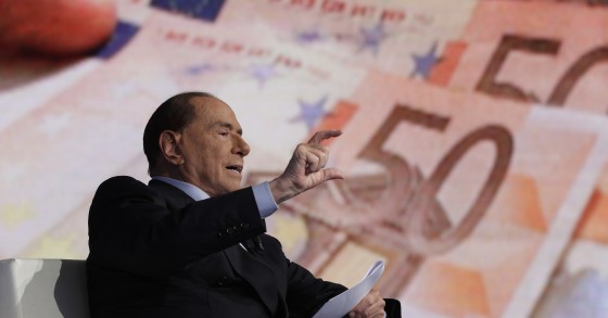 Berlusconi: "Per costruire casa non si dovrà più aspettare una licenza"