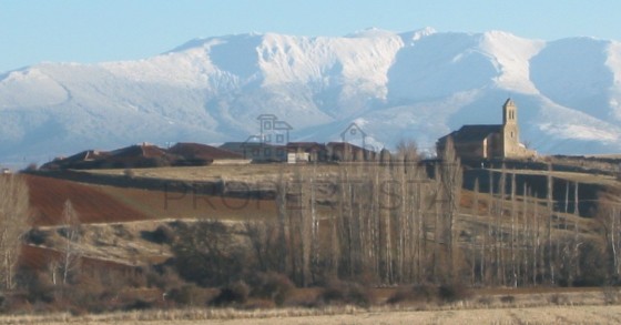 Un paesino spagnolo in vendita per 2 milioni
