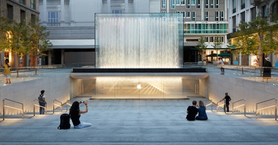 Apple store milano
