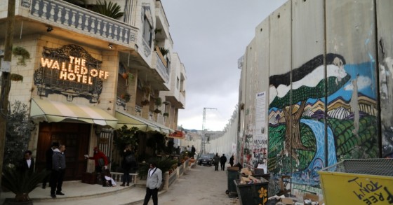 The Walled Off Hotel Banksy — idealista/news