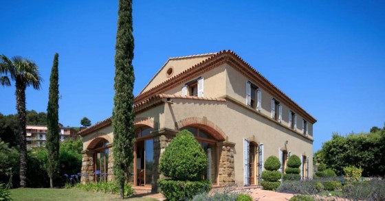 Luxury detached house for sale in Liguria, Italy