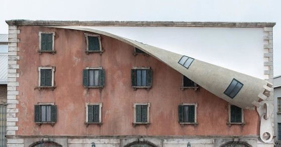Otto edifici sorprendenti ai confini della realtà