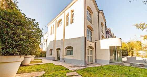 Современная роскошная вилла