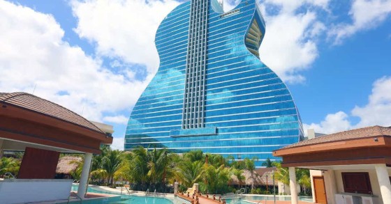 Il primo hotel del mondo a forma di chitarra apre le sue porte: ecco il progetto di Hard Rock