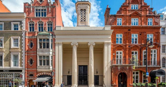 Pizza, pasta e gelato in una chiesa sconsacrata di Londra