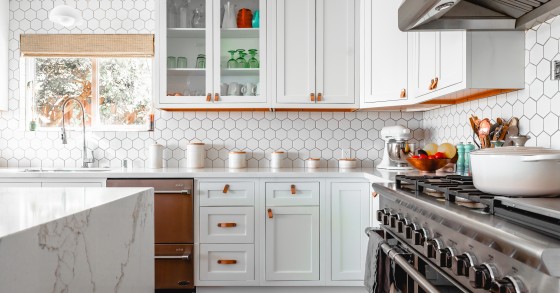 Come rinnovare la cucina senza cambiare i mobili