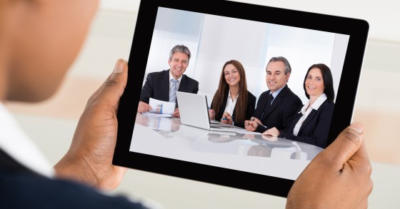 Colloqui di lavoro via Skype o videochiamata, come comportarsi durante il Covid