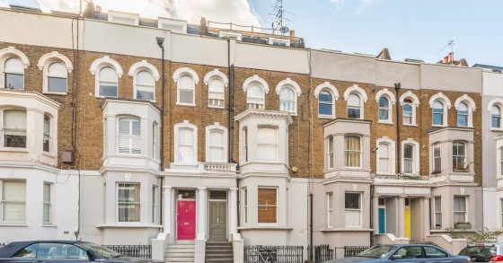 Un appartamento a Notting Hill, location da film a prezzo d'occasione