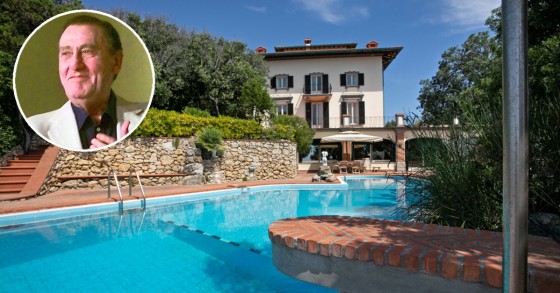 La villa estiva di Alberto Sordi in Toscana è in vendita per 6 milioni di euro