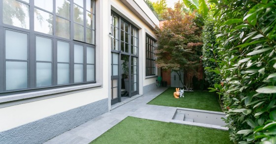 Este elegante apartamento está a la venta en Milán