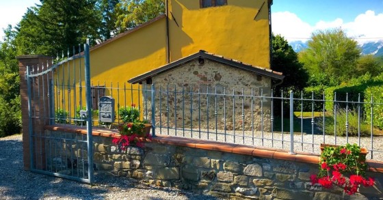 Con meno di 30 euro puoi vincere una villa con piscina nella campagna toscana