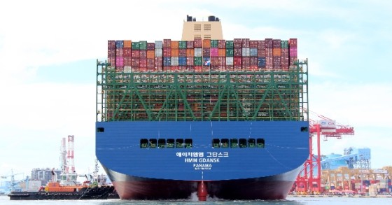 Commercio estero: ancora recupero, export agosto +3,3%