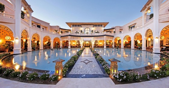 Un meraviglioso hotel di Marrakech che combina fascino orientale e design coloniale
